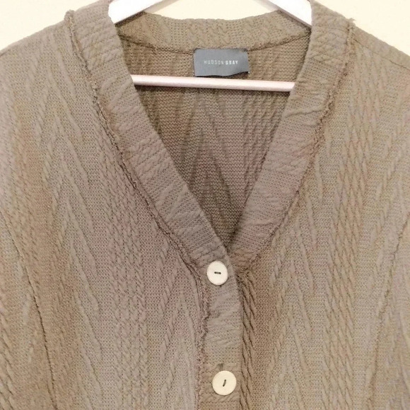 Hudson Gray Size Small Oversized Taupe Top Cardigan V Neck Button - Picture 3 of 7